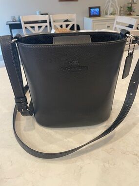 Coach Sophie 2-way Leather Crossbody Shoulder Bucket Bag